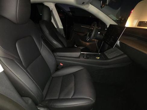 Used 2024 Tesla Model Y Long Range image 6