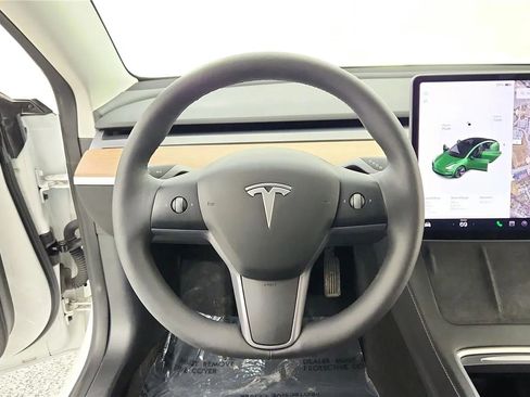 Used 2021 Tesla Model 3 Long Range image 32