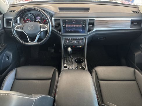 Used 2021 Volkswagen Atlas SE image 18