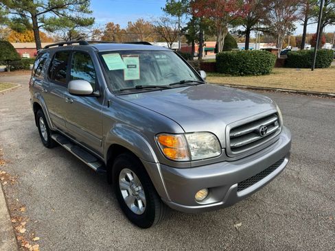 Used 2004 Toyota Sequoia Limited image 4
