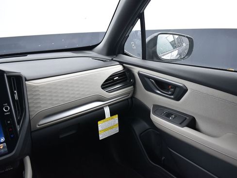 Used 2026 Subaru Forester Premium image 15