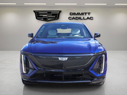 New 2026 Cadillac Lyriq Sport image 8