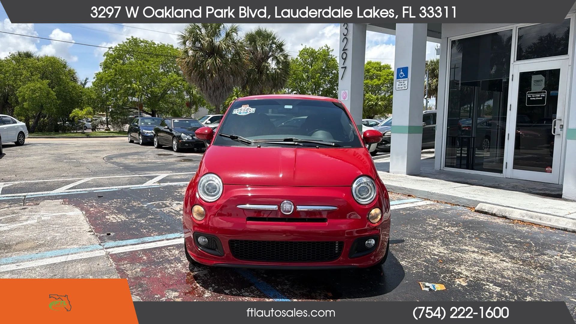 Used 2013 FIAT 500 Sport w/ Beats Audio Pkg FWD image 3