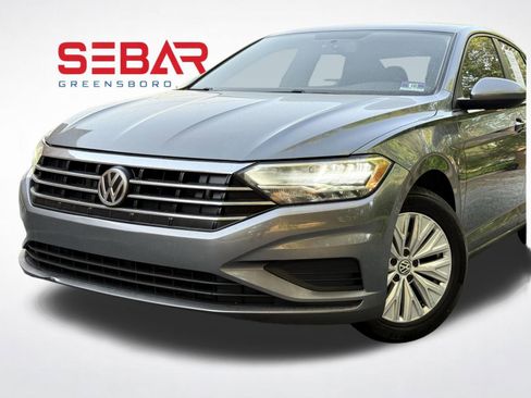 Used 2019 Volkswagen Jetta S FWD image 2