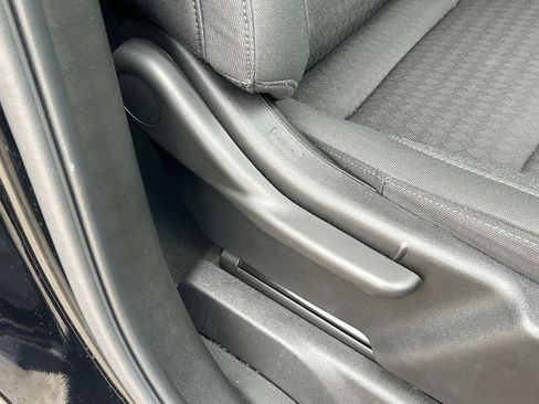 Used 2024 Chevrolet Silverado 1500 LT w/ Protection Package image 28