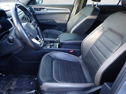 Used 2022 Volkswagen Atlas Cross Sport SEL Premium R-Line image 14