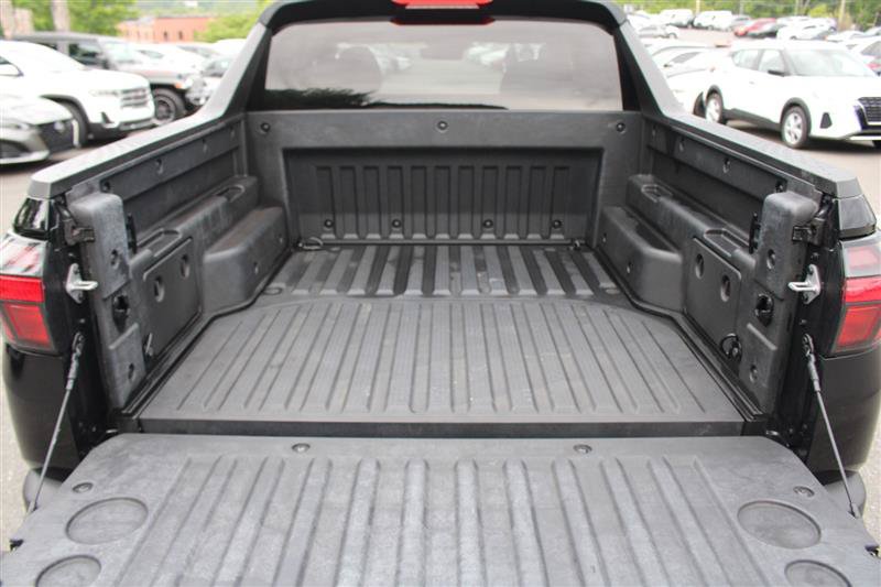 Used 2023 Hyundai Santa Cruz SE AWD/4WD image 17