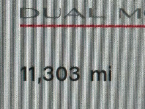 Used 2023 Tesla Model Y Performance image 28