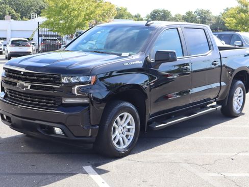 Certified 2022 Chevrolet Silverado 1500 RST image 5
