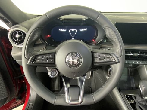 New 2025 Alfa Romeo Tonale image 25
