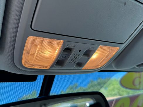 Used 2015 Honda CR-V EX-L image 12