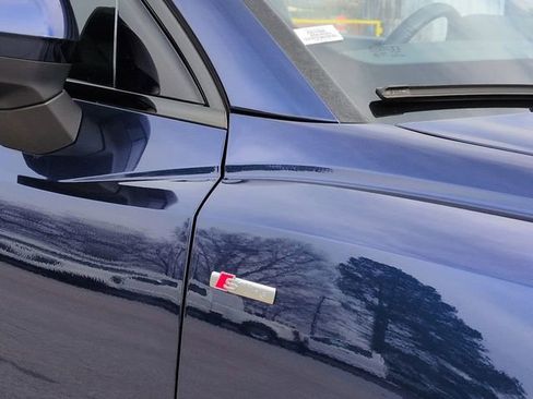 Used 2022 Audi Q3 2.0T Premium Plus image 12