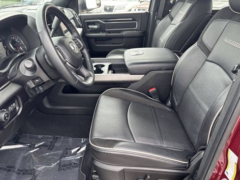 Used 2022 RAM 2500 Laramie w/ Night Edition AWD/4WD image 15