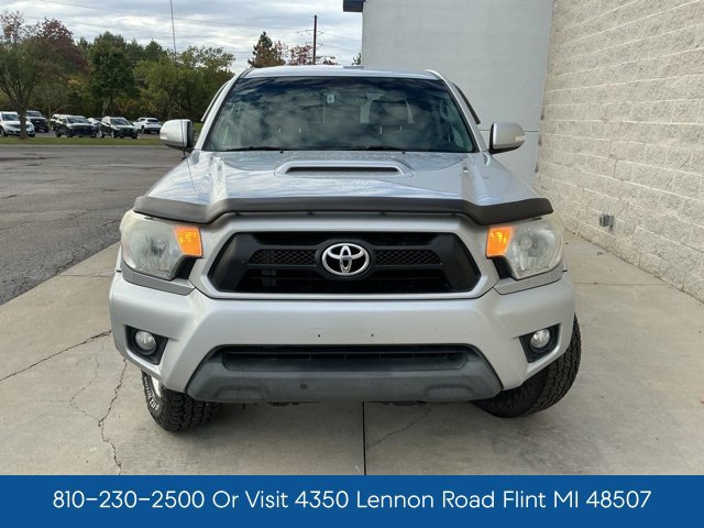 Used 2012 Toyota Tacoma 4x4 Double Cab w/ TRD Sport Pkg image 2