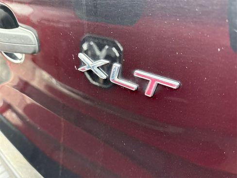 Used 2022 Ford Transit 350 XLT image 6