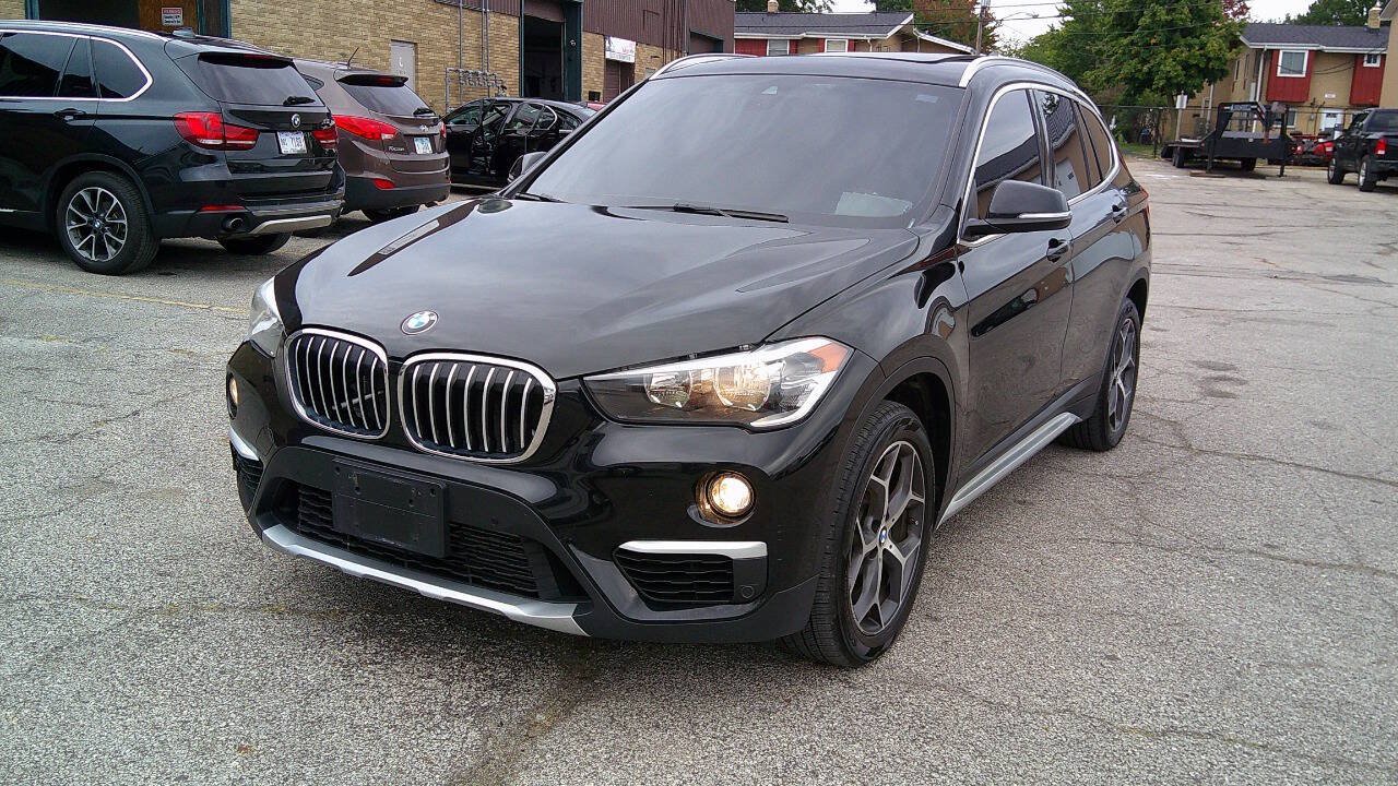 Used 2019 BMW X1 sDrive28i w/ Convenience Package FWD image 1
