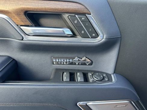 Used 2023 Chevrolet Silverado 1500 High Country w/ High Country Premium Package image 16
