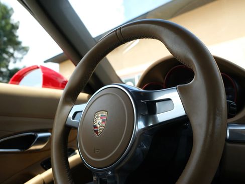 Used 2014 Porsche Boxster S image 40