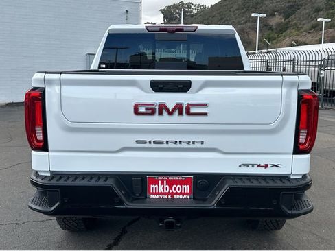 New 2026 GMC Sierra 1500 AT4X image 12