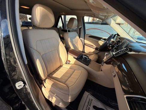 Used 2016 Mercedes-Benz GLE 350 4MATIC w/ Premium Package image 26