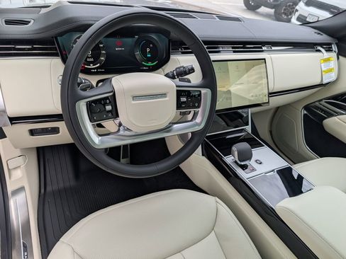 New 2026 Land Rover Range Rover SE AWD/4WD image 5
