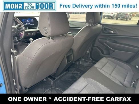 Used 2024 Chevrolet Trax RS w/ Sunroof Package image 28