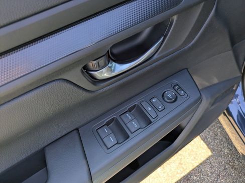 Used 2025 Honda CR-V Sport image 13