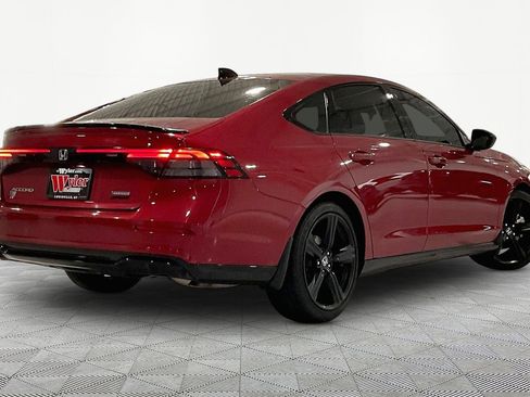 Used 2025 Honda Accord Sport image 6