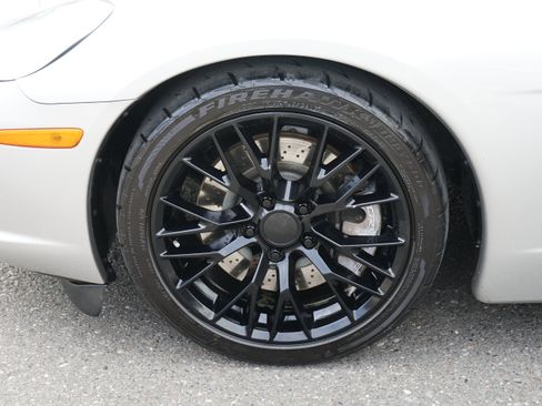 Used 2007 Chevrolet Corvette Convertible w/ Preferred Equipment Group image 14