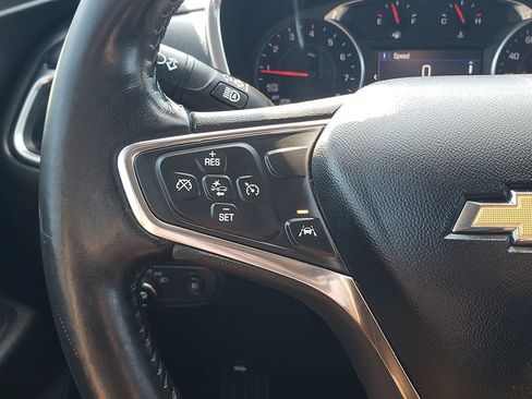 Used 2021 Chevrolet Equinox LT FWD image 27