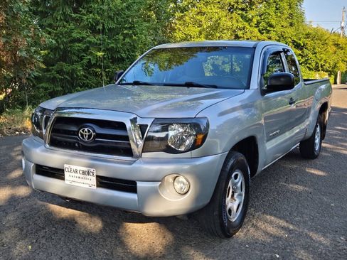 Used 2011 Toyota Tacoma 2WD Access Cab w/ SR5 Pkg #2 image 4