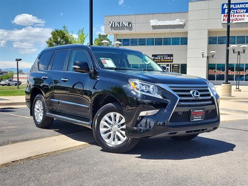 Used 2019 Lexus GX 460 Premium image 2