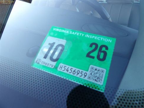 Used 2010 Mercury Grand Marquis LS image 23