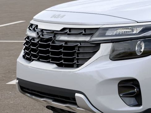 New 2026 Kia Seltos EX FWD image 12
