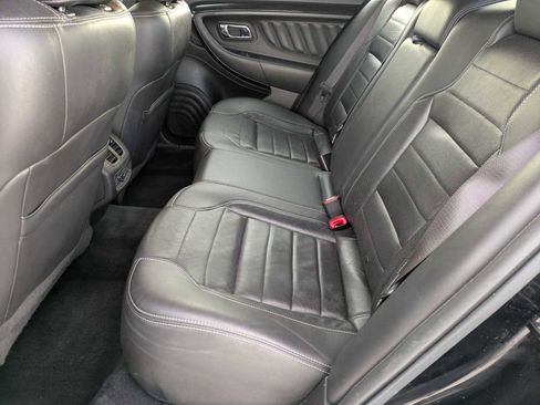 Used 2017 Ford Taurus SHO image 19