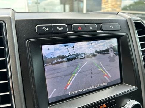 Used 2021 Ford Expedition Max XLT AWD/4WD image 9