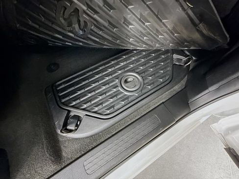 Used 2021 RAM 1500 Big Horn AWD/4WD image 35