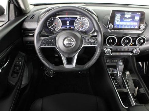 Certified 2024 Nissan Sentra SV image 7