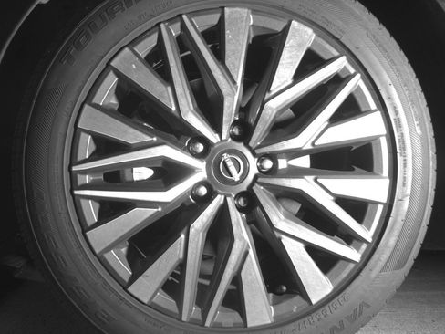 Used 2025 Nissan Altima 2.5 SV image 12