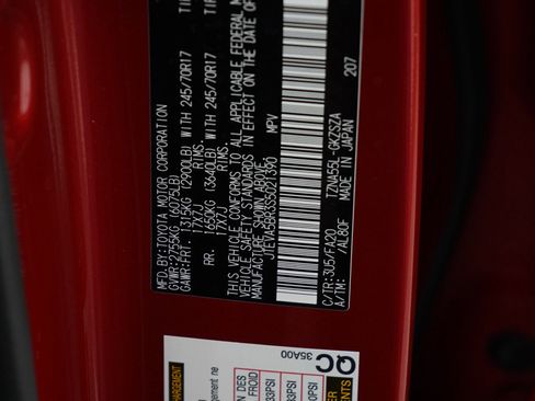 Used 2025 Toyota 4Runner SR5 image 28