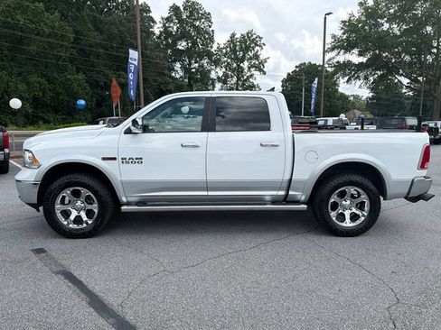 Used 2018 RAM 1500 Laramie w/ Convenience Group AWD/4WD image 4