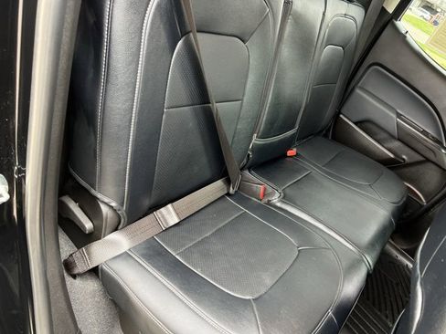 Used 2022 Chevrolet Colorado Z71 image 27