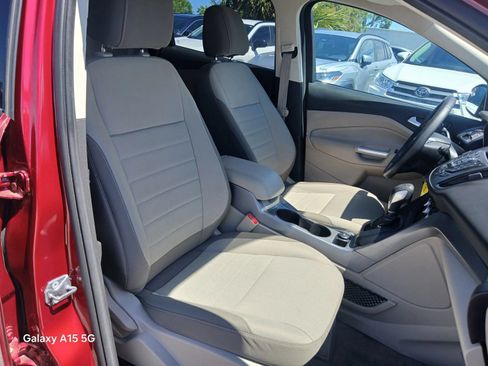 Used 2015 Ford Escape SE AWD/4WD image 18