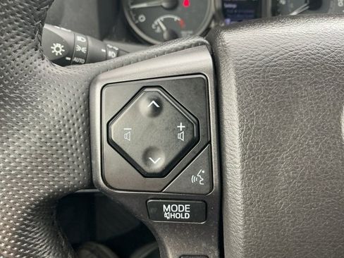 Used 2023 Toyota Tacoma TRD Sport image 13