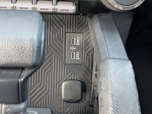 Used 2025 Toyota 4Runner SR5 image 16