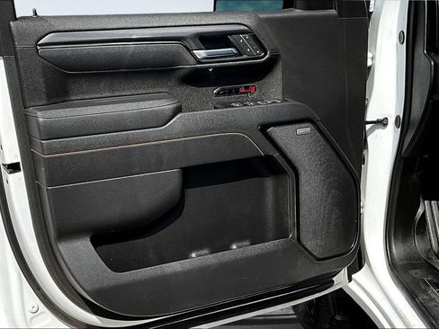 Used 2025 GMC Sierra 1500 AT4 AWD/4WD image 22