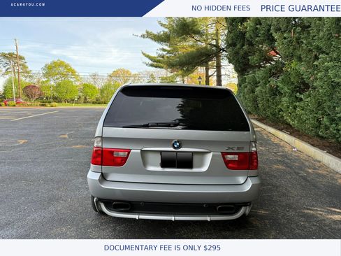 Used 2004 BMW X5 4.8is image 8