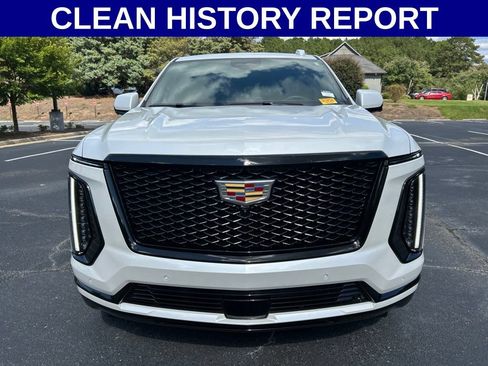 Used 2025 Cadillac Escalade ESV Sport Platinum AWD/4WD image 13