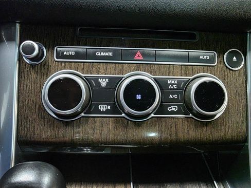 Used 2017 Land Rover Range Rover Sport SE AWD/4WD image 36