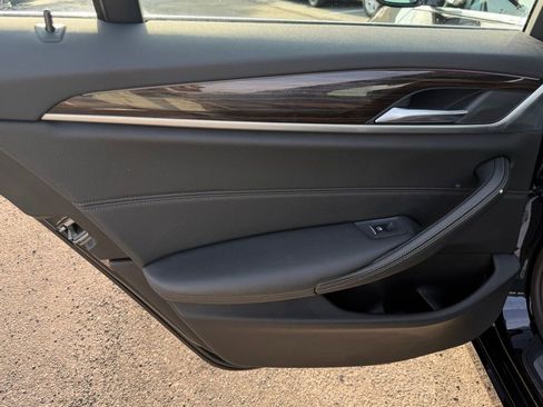 Used 2019 BMW 540i image 29